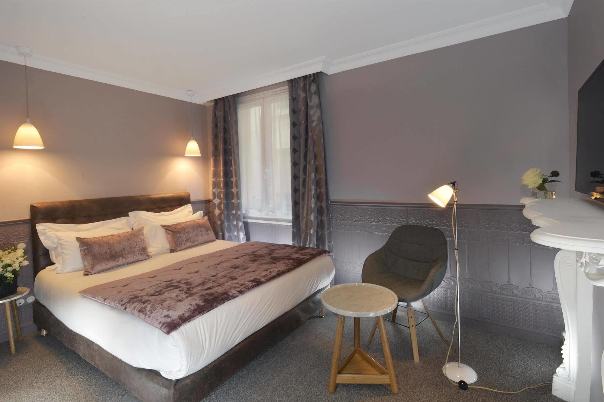 Hotel Madeleine Haussmann Parigi